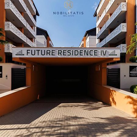 Residence Future Delux IV Giroc ภายนอก รูปภาพ