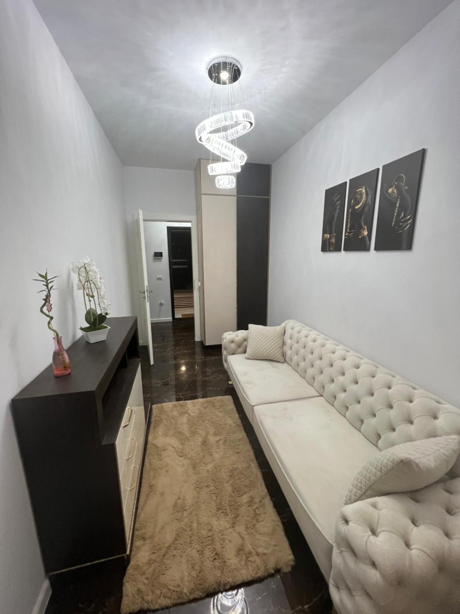 Residence Future Delux IV Giroc ภายนอก รูปภาพ
